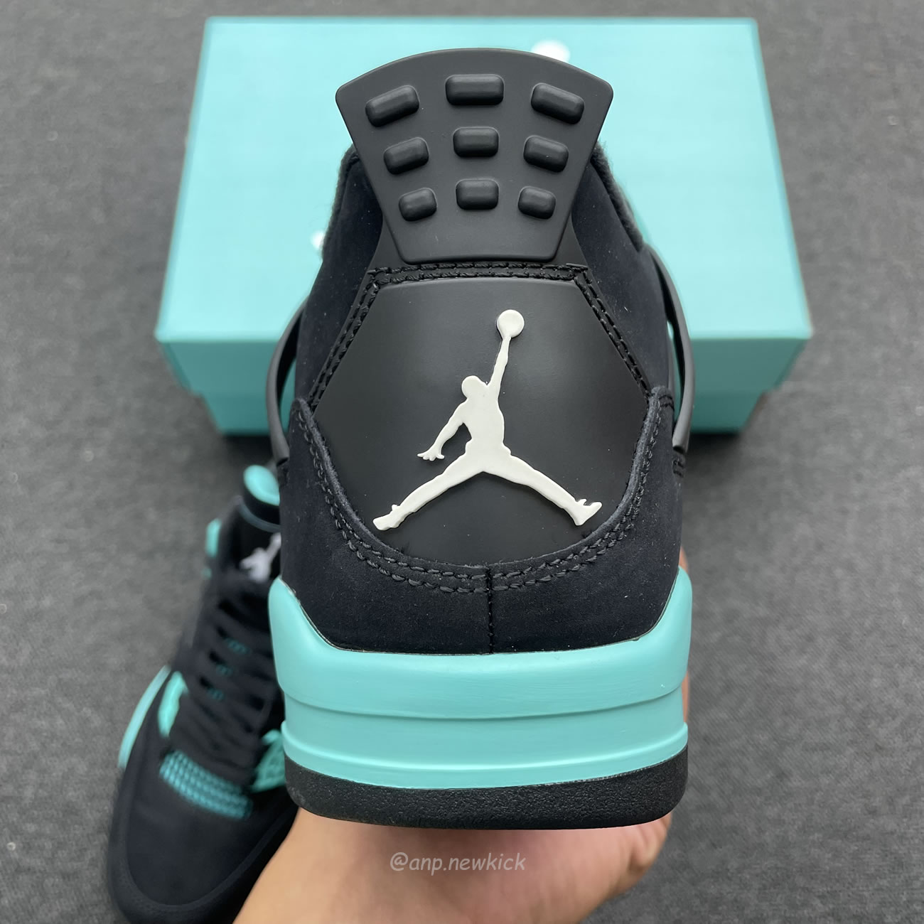 Air Jordan 4 Retro Tiffany Black Green (3) - www.newkick.vip